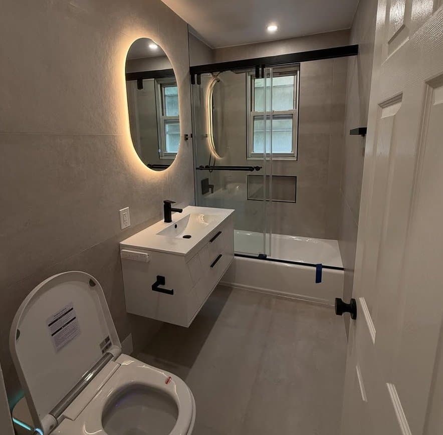 Bathrooms renovation by MTL Construction